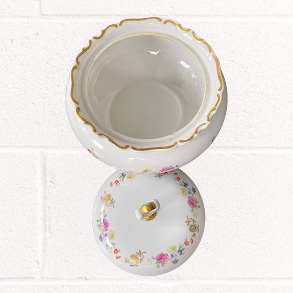 Reichenbach China Vintage Lidded Floral Bowl with Gold Trim - Picture 6 of 9